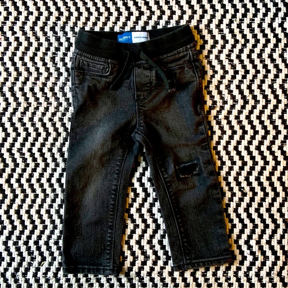 Old Navy Distressed Skinny Jeans Lot (Boy’s) - Picture 3 of 6